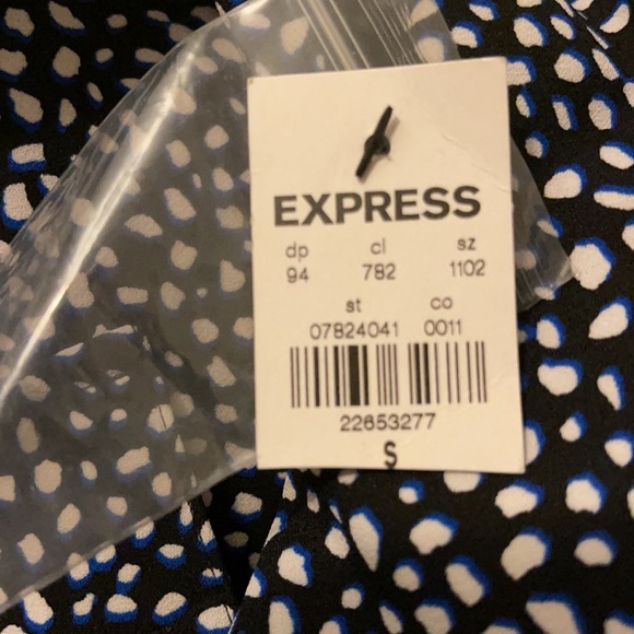 Printed Express Jumpsuit - Picture 3 of 3